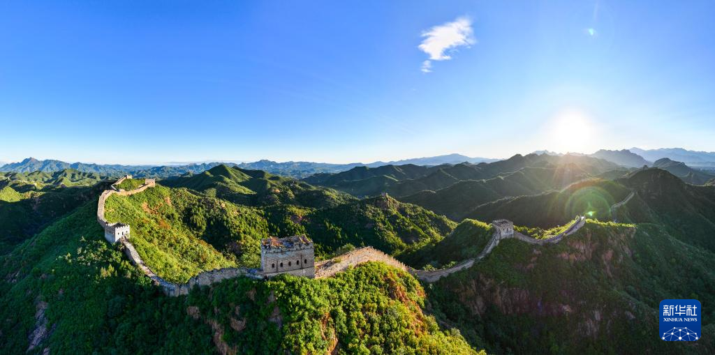 日照金山嶺